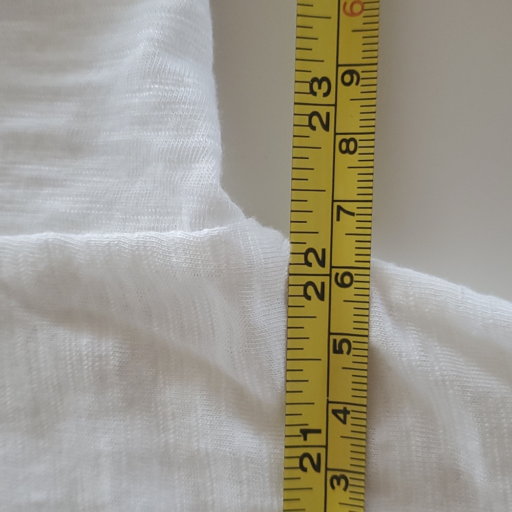 White tunic - Picture 8 of 10